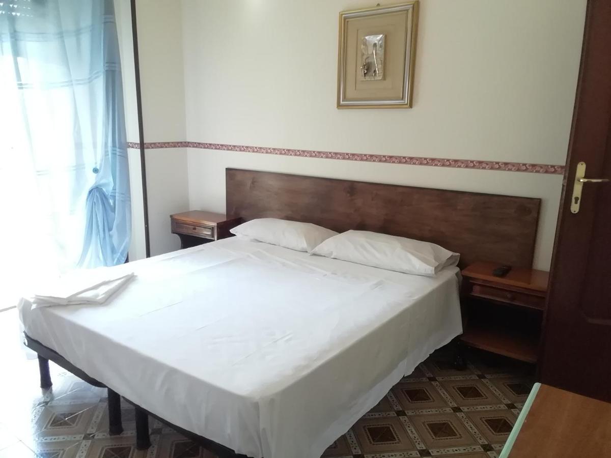 Hotel La Carina Grottaminarda Εξωτερικό φωτογραφία